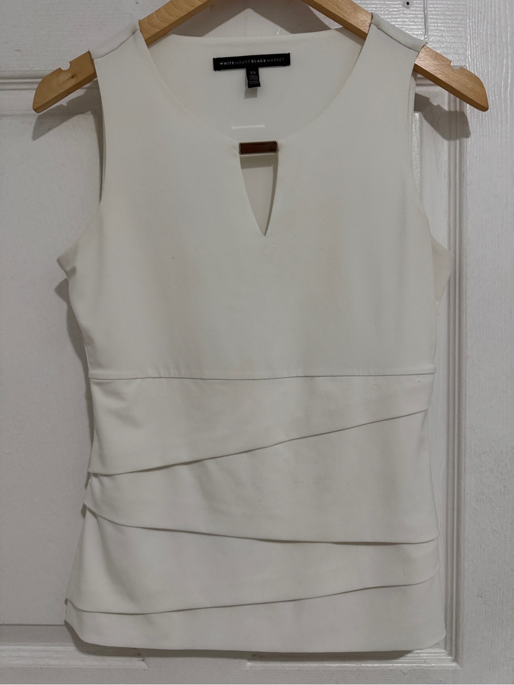 White House Black Market Cream Sleeveless Layered Crop Top